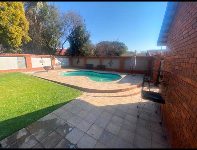 3 BEDROOM HOUSE FOR SALE IN AERORAND